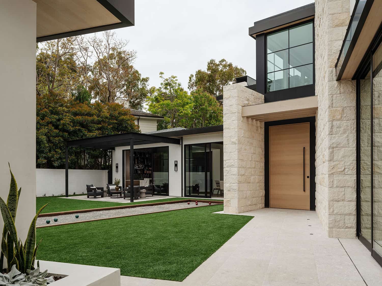 contemporary home exterior courtyard