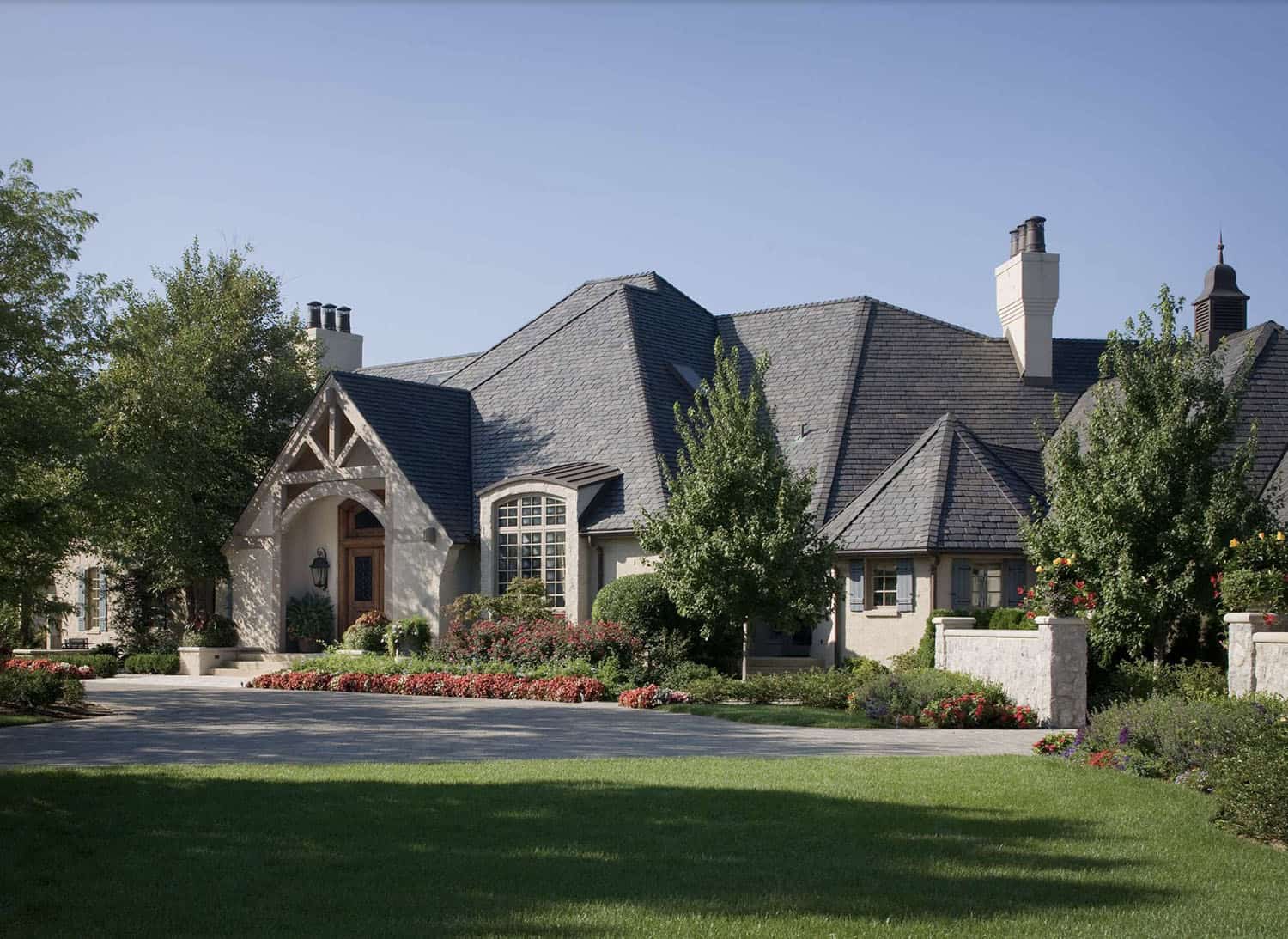 mediterranean style house exterior