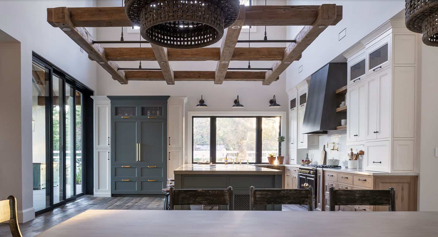 farmhouse style kitchen