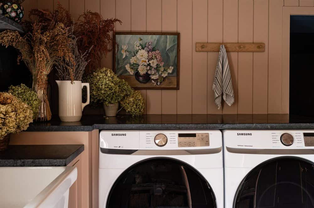 contemporary laundry room