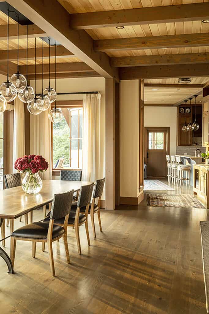Adirondack-inspired home in New England celebrates serene lakeside views