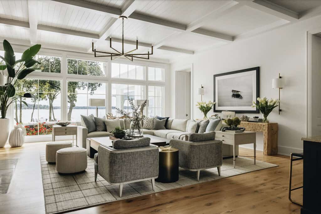 Absolutely stunning lakeside retreat nestled on the shores of Lake Geneva