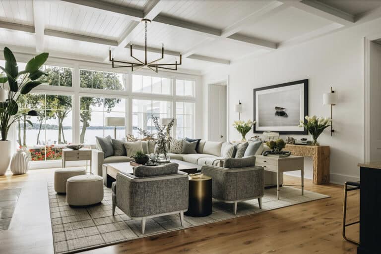 Absolutely stunning lakeside retreat nestled on the shores of Lake Geneva