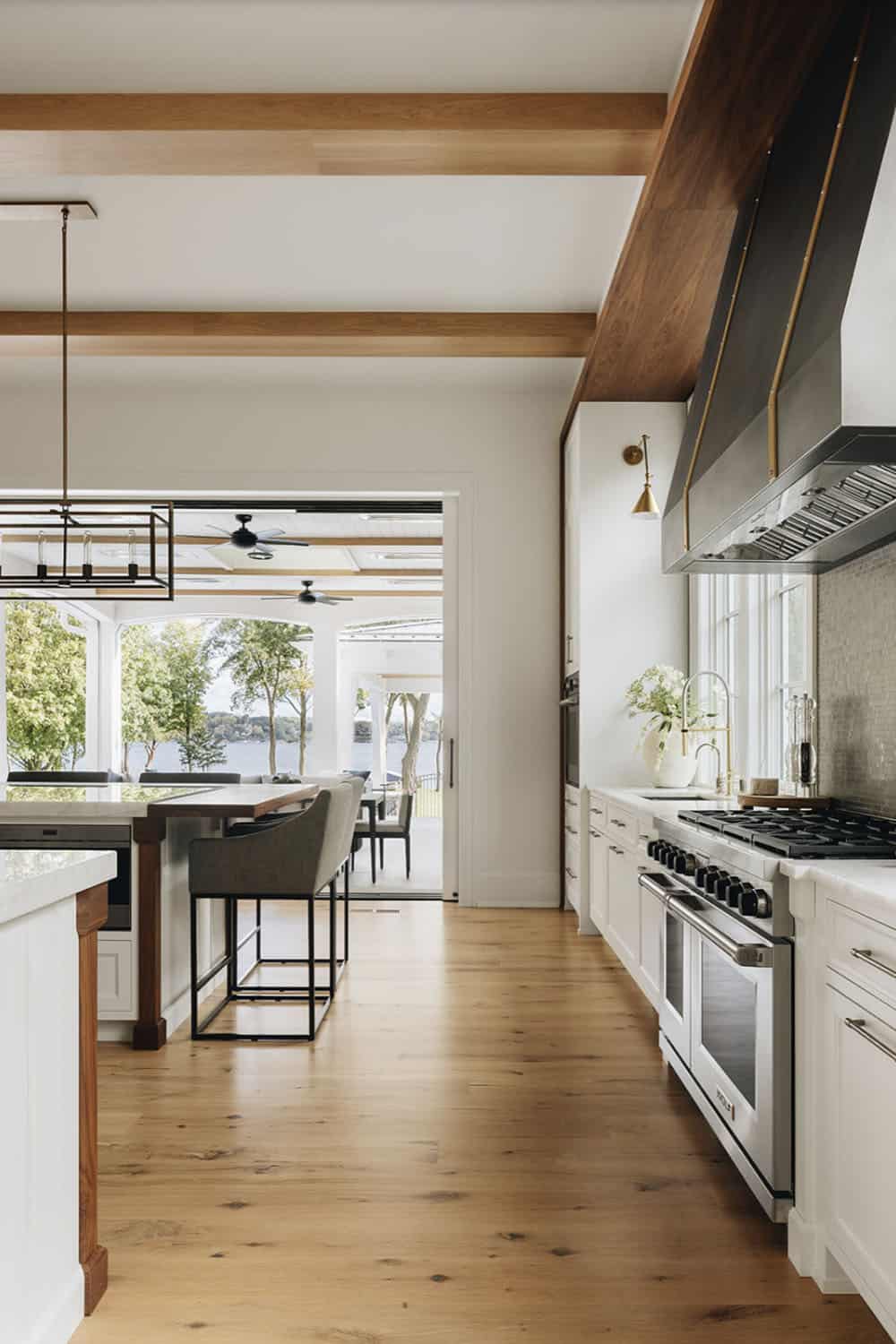 transitional kitchen range wall