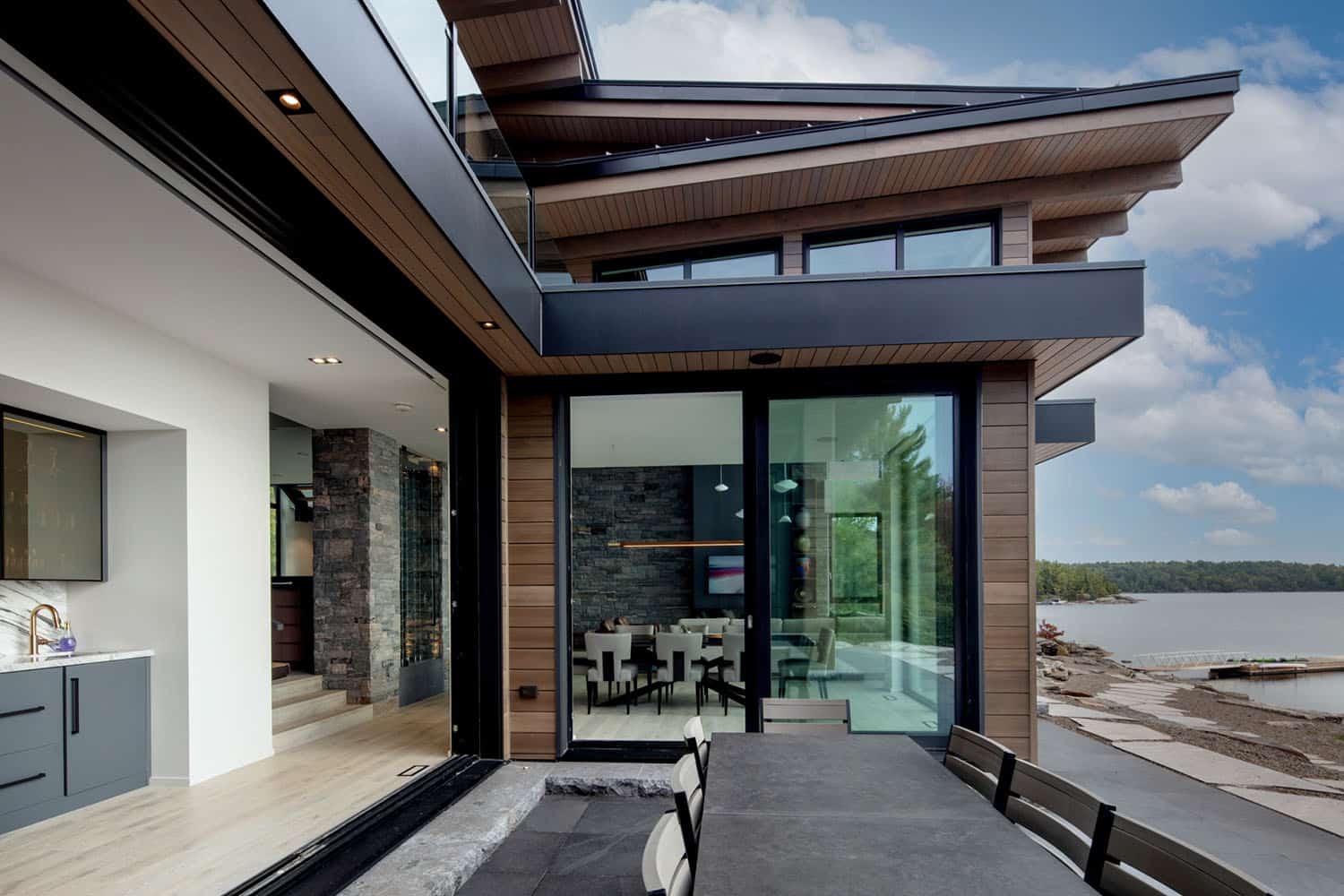 contemporary lakefront cottage exterior