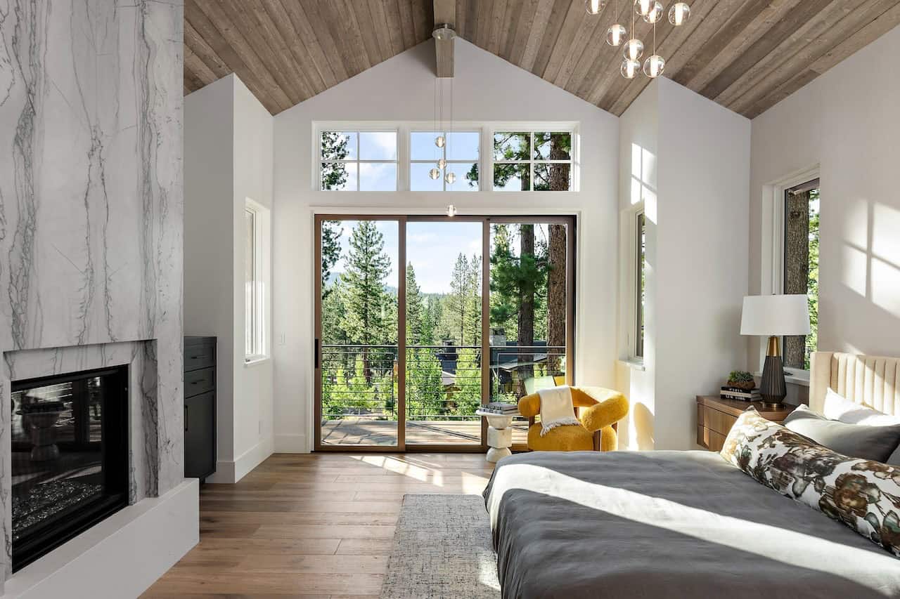 contemporary bedroom