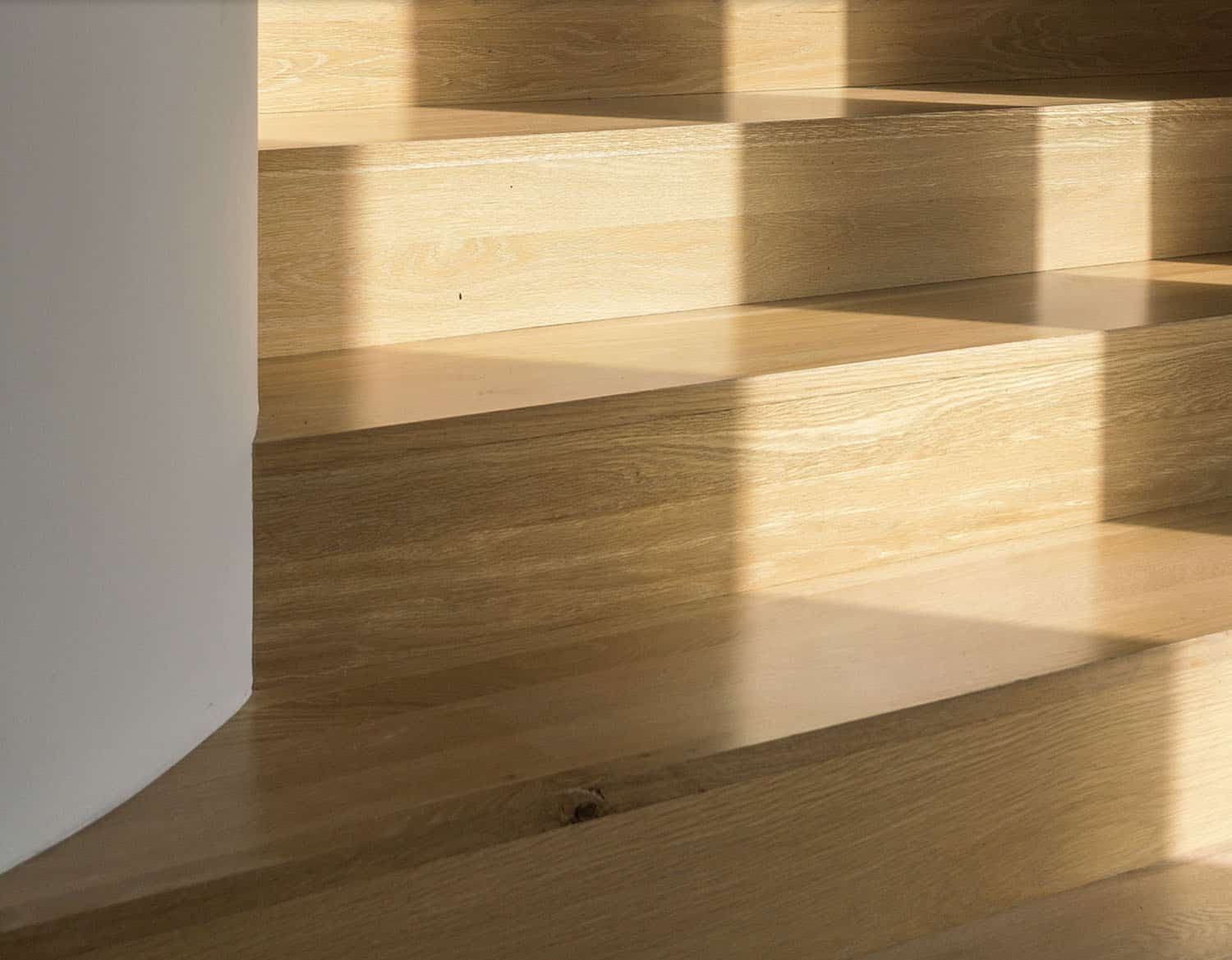 midcentury staircase
