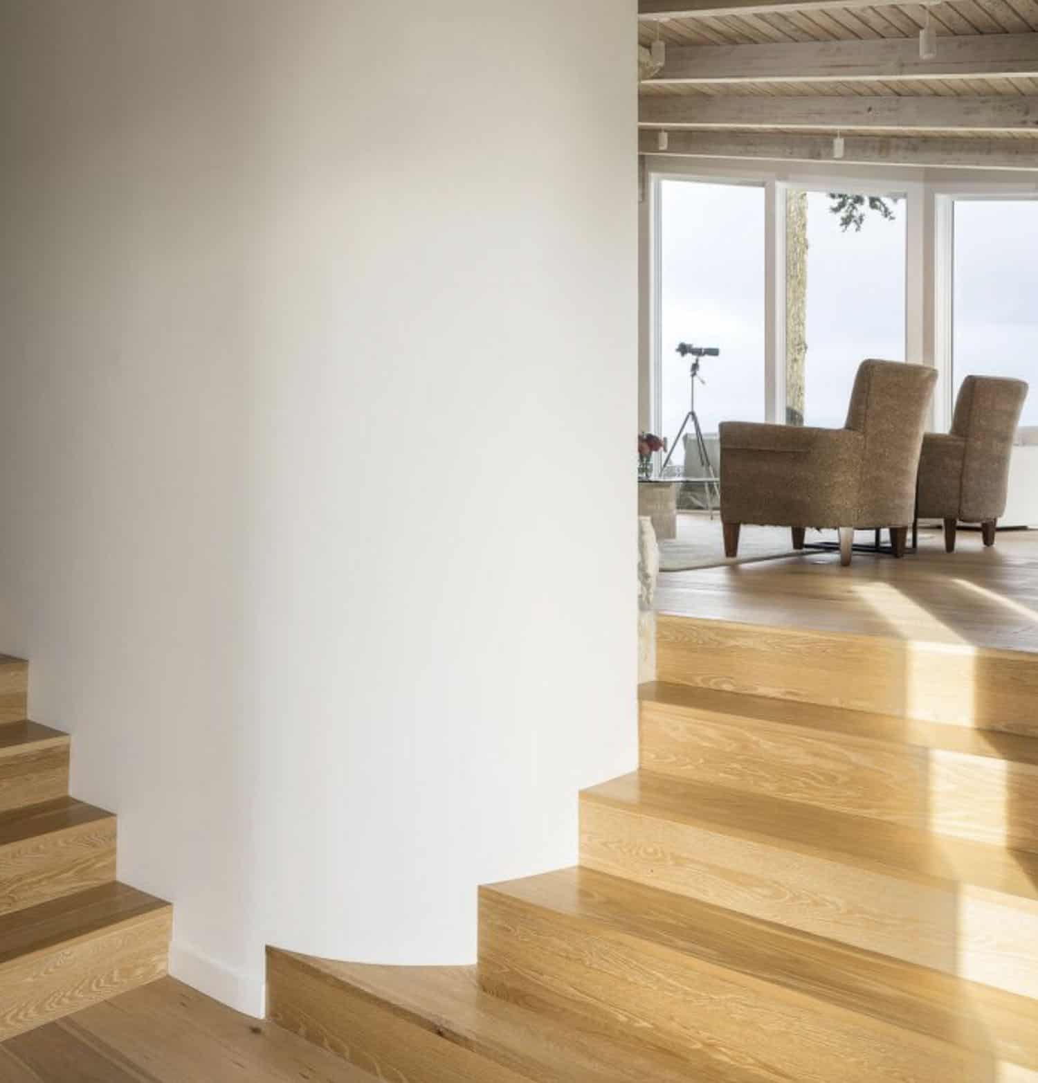 midcentury staircase