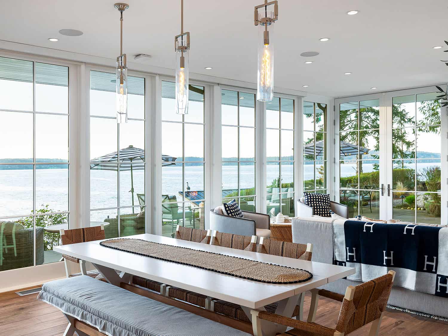 modern farmhouse style dining room