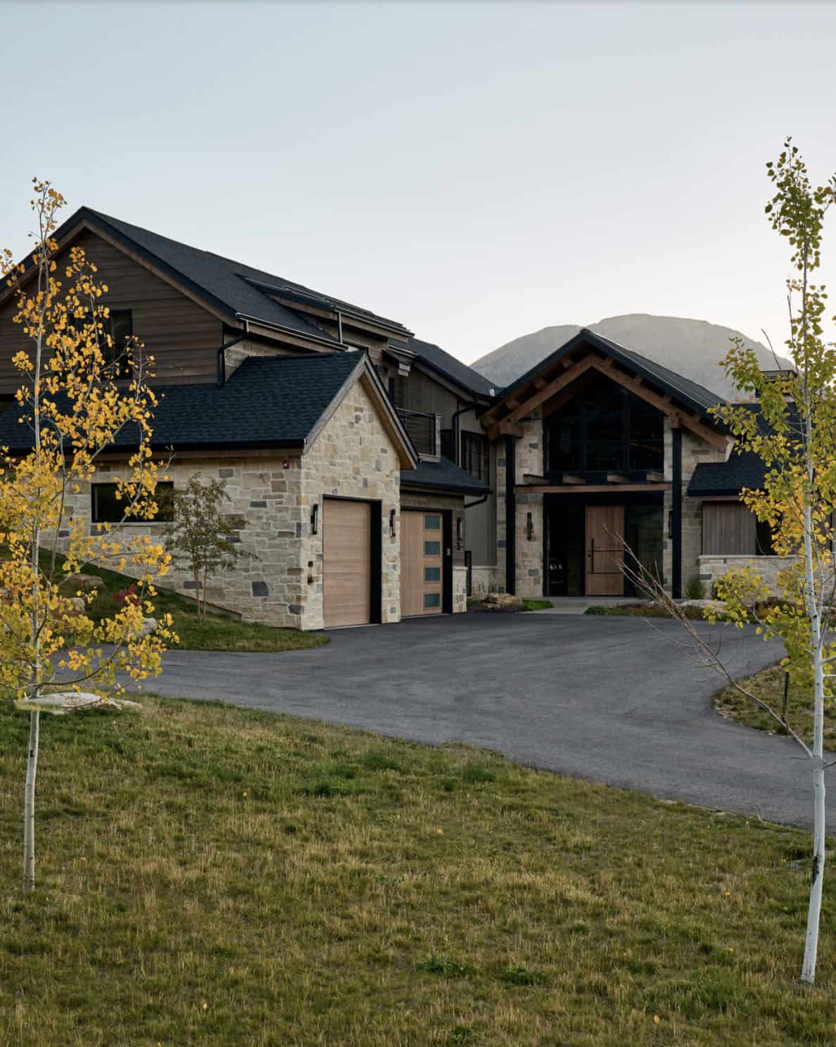 modern mountain home exterior