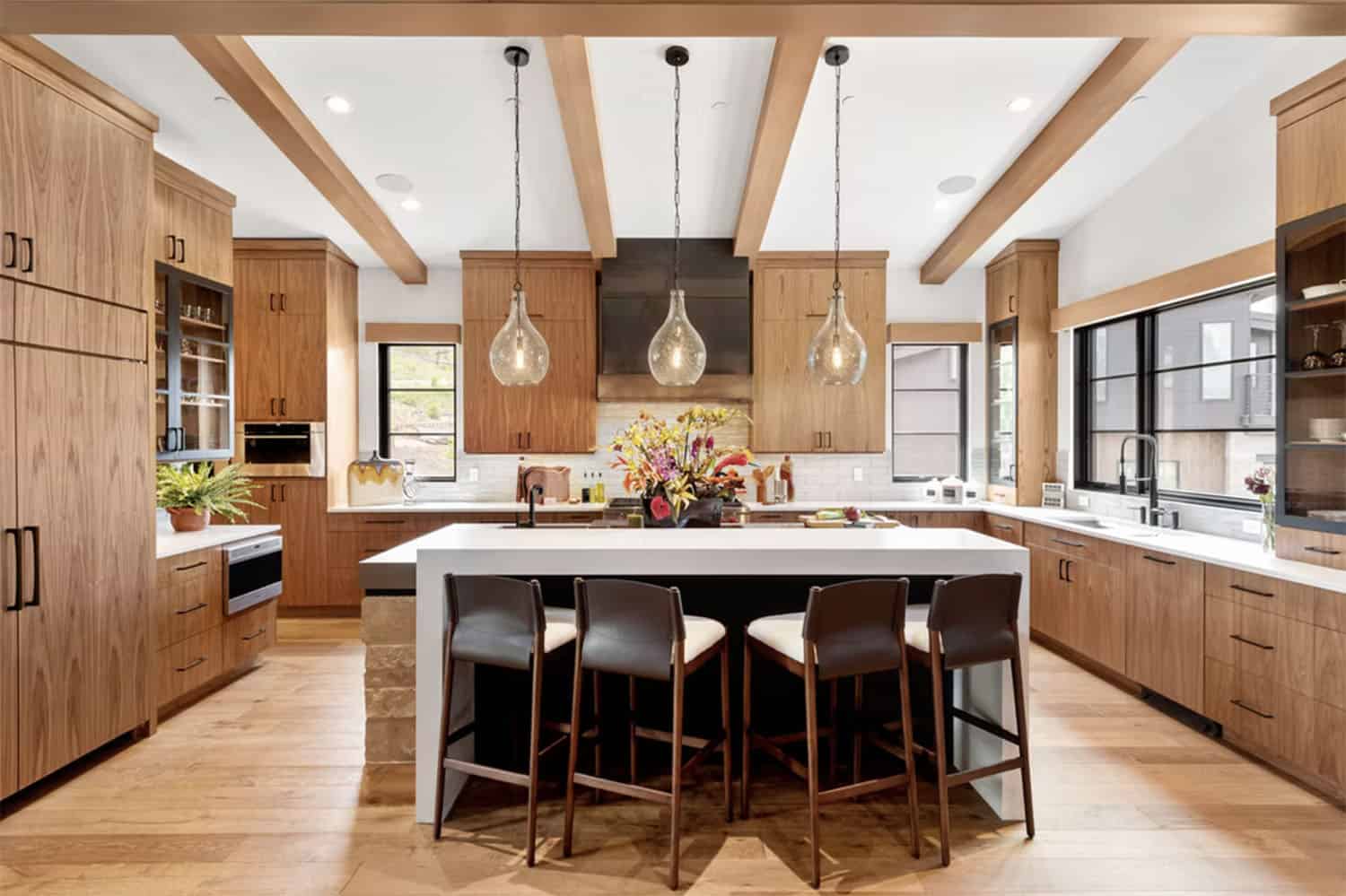 modern mountain style kitchen