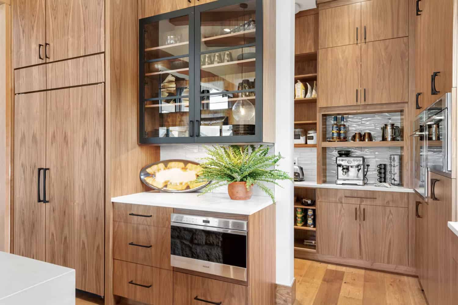 modern mountain style kitchen