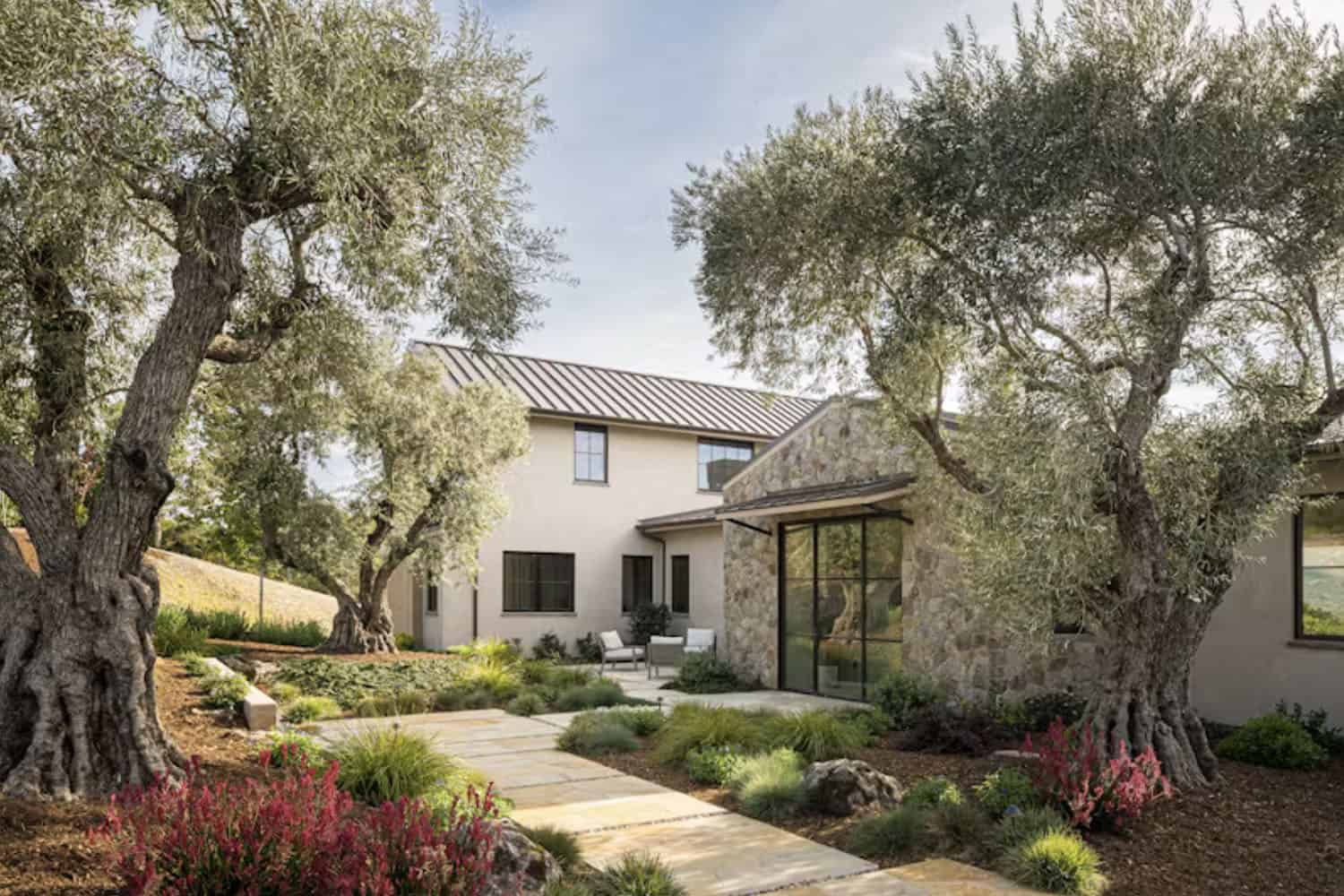 contemporary home exterior 