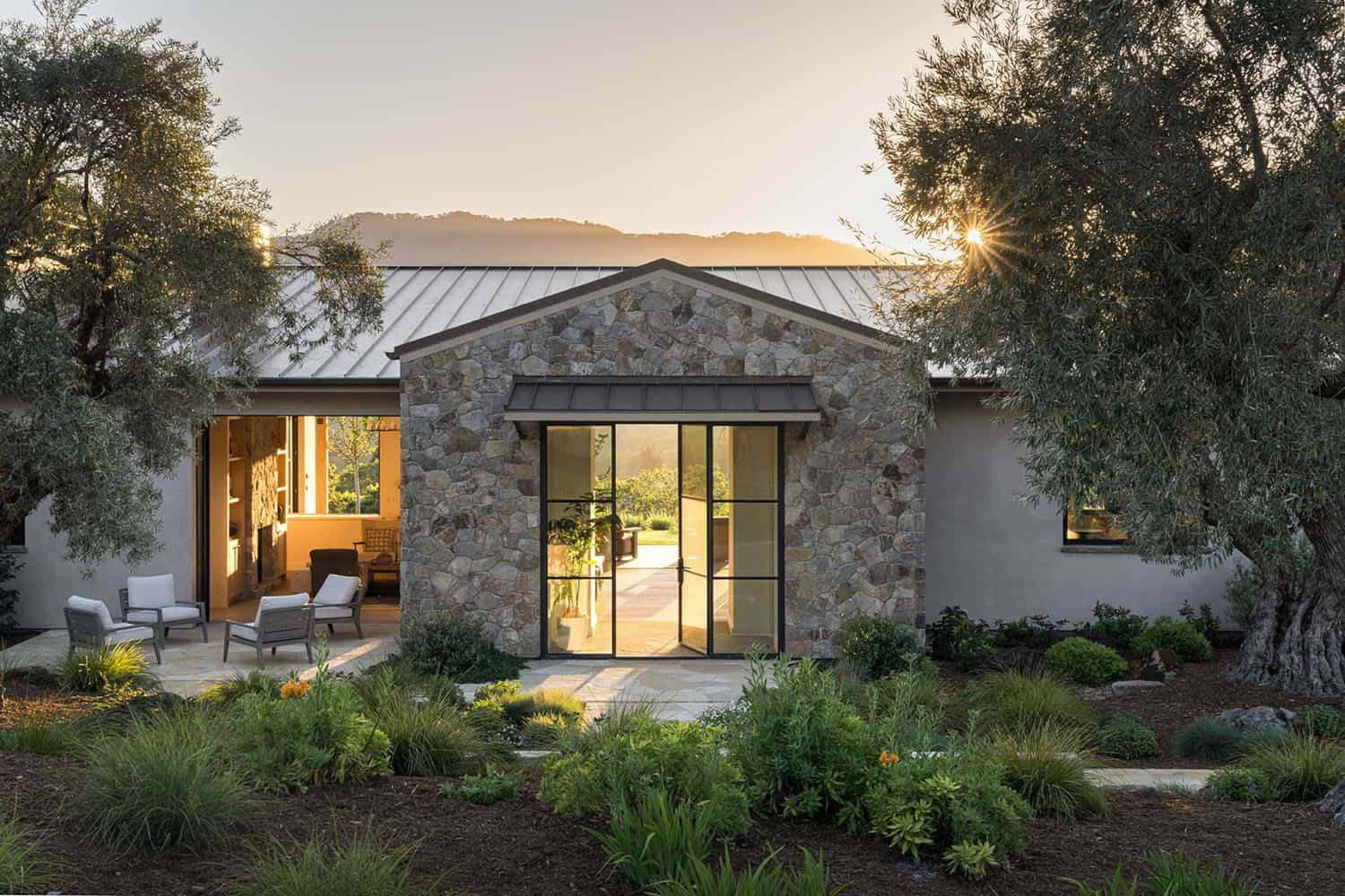 contemporary home exterior 