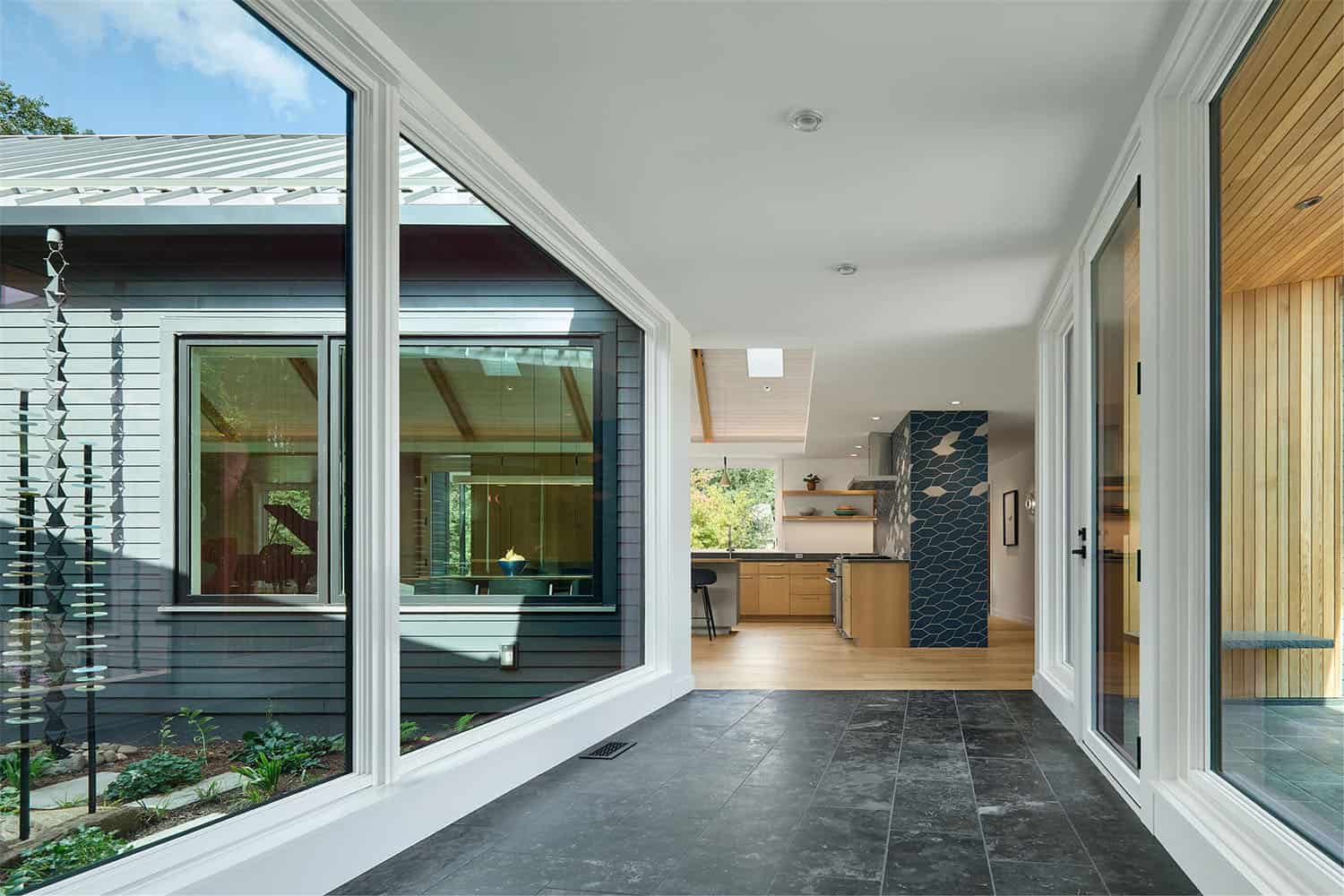 river house entry