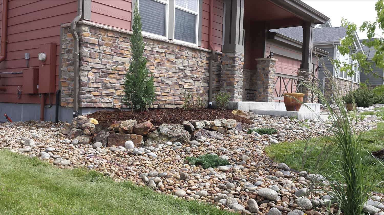 buget-friendly rock garden