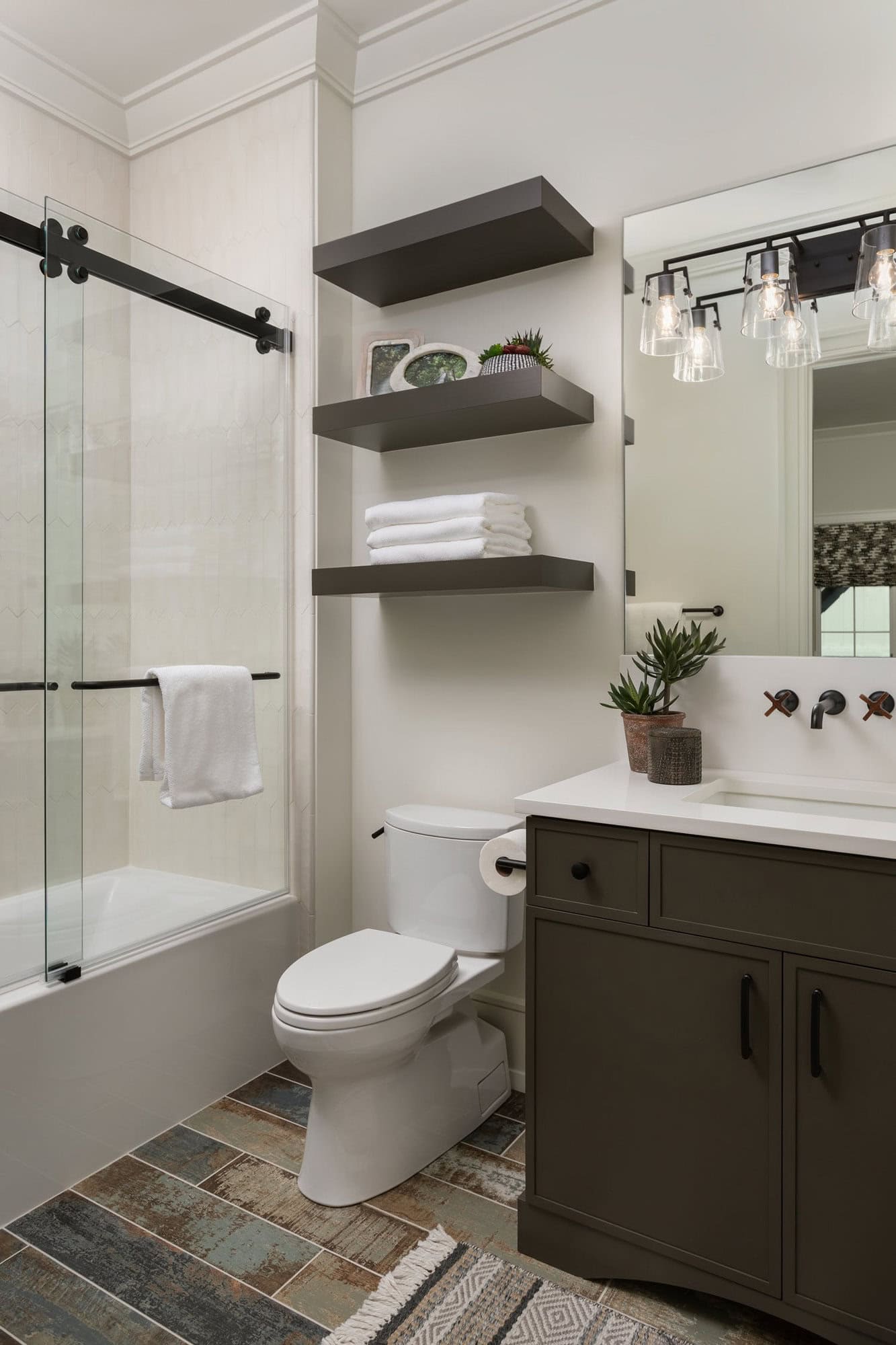 contemporary bathroom