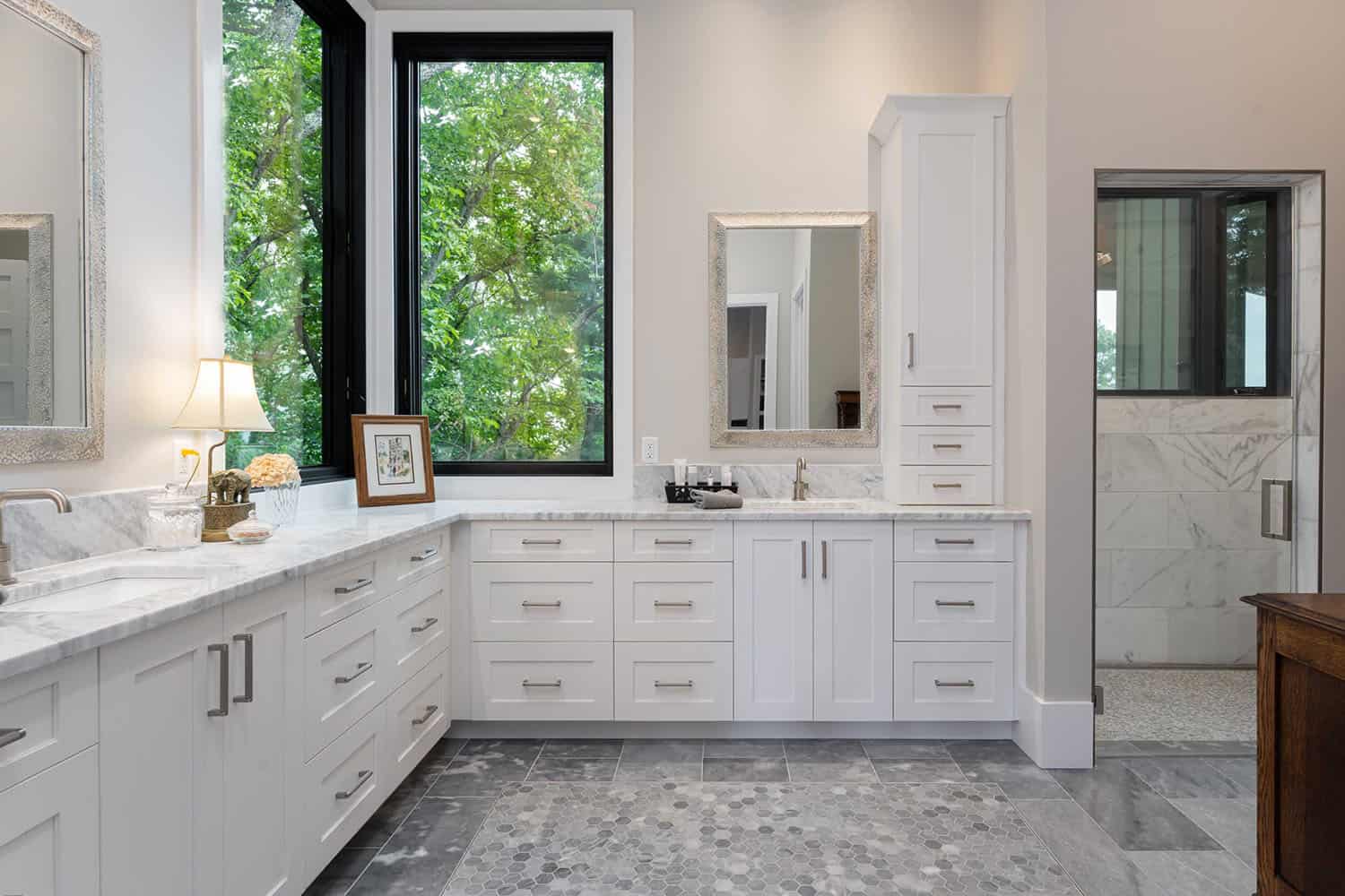 Contemporary bathroom with a large vanity