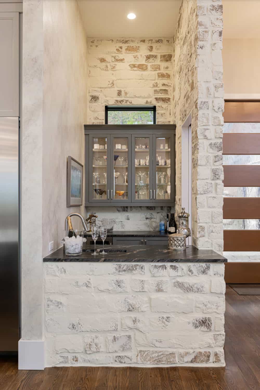 Contemporary mountain home entry