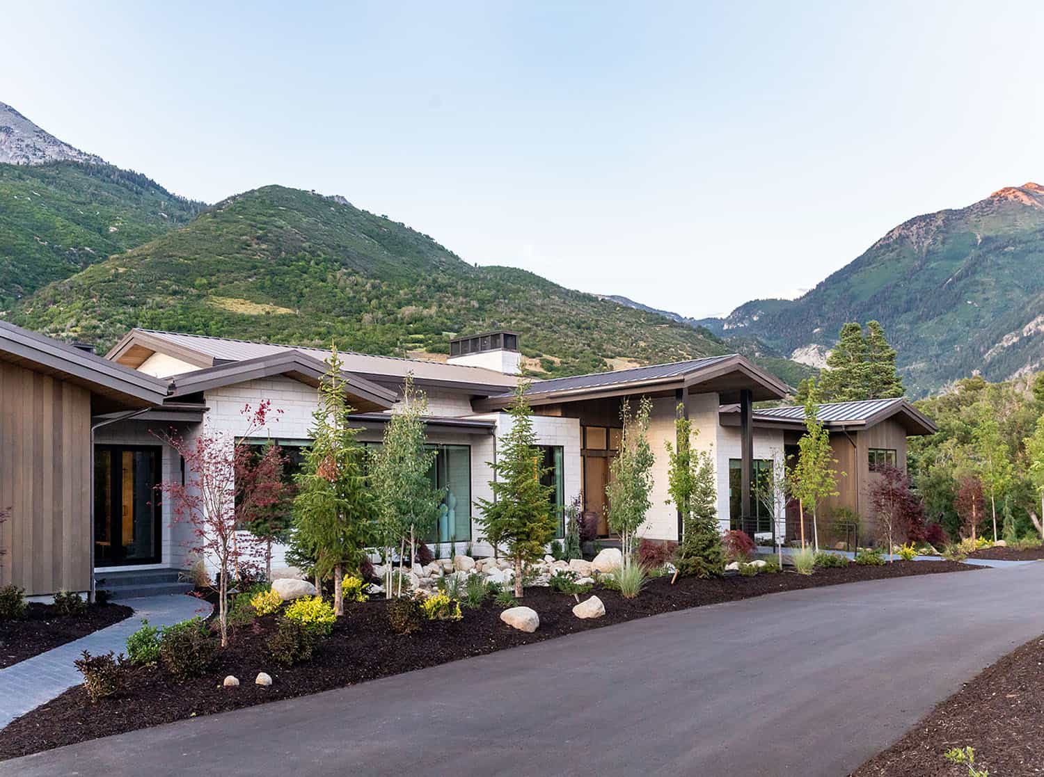 contemporary mountain home exterior