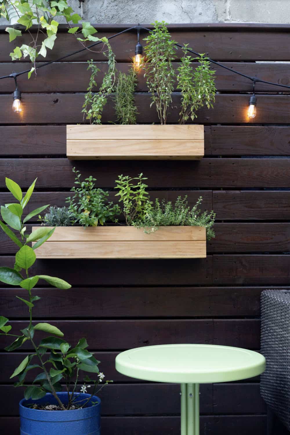 floating wall planters herb garden