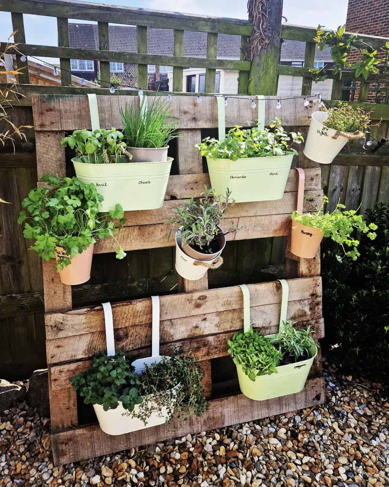 recycled pallet herb garden