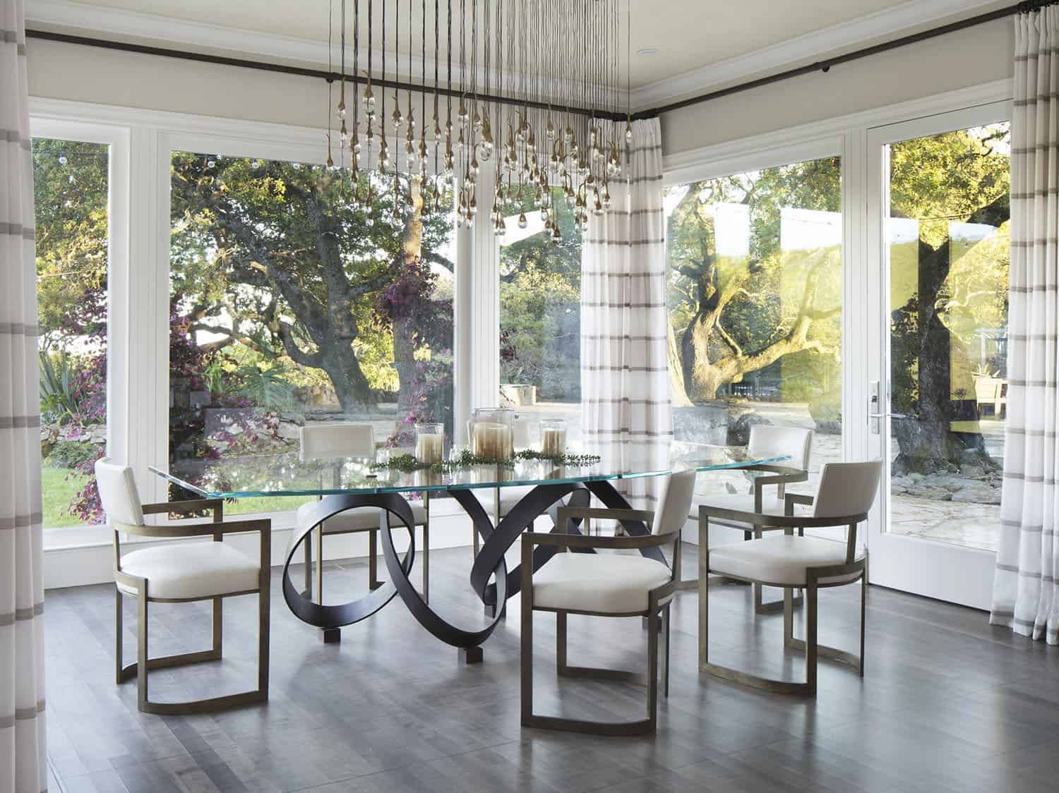 contemporary dining room