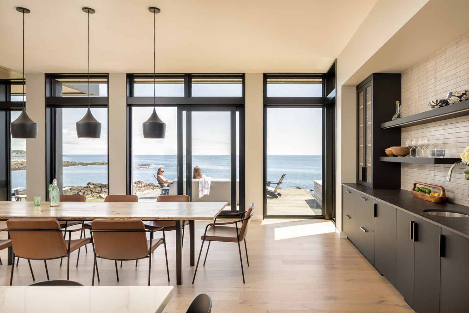 modern japandi-inspired dining room