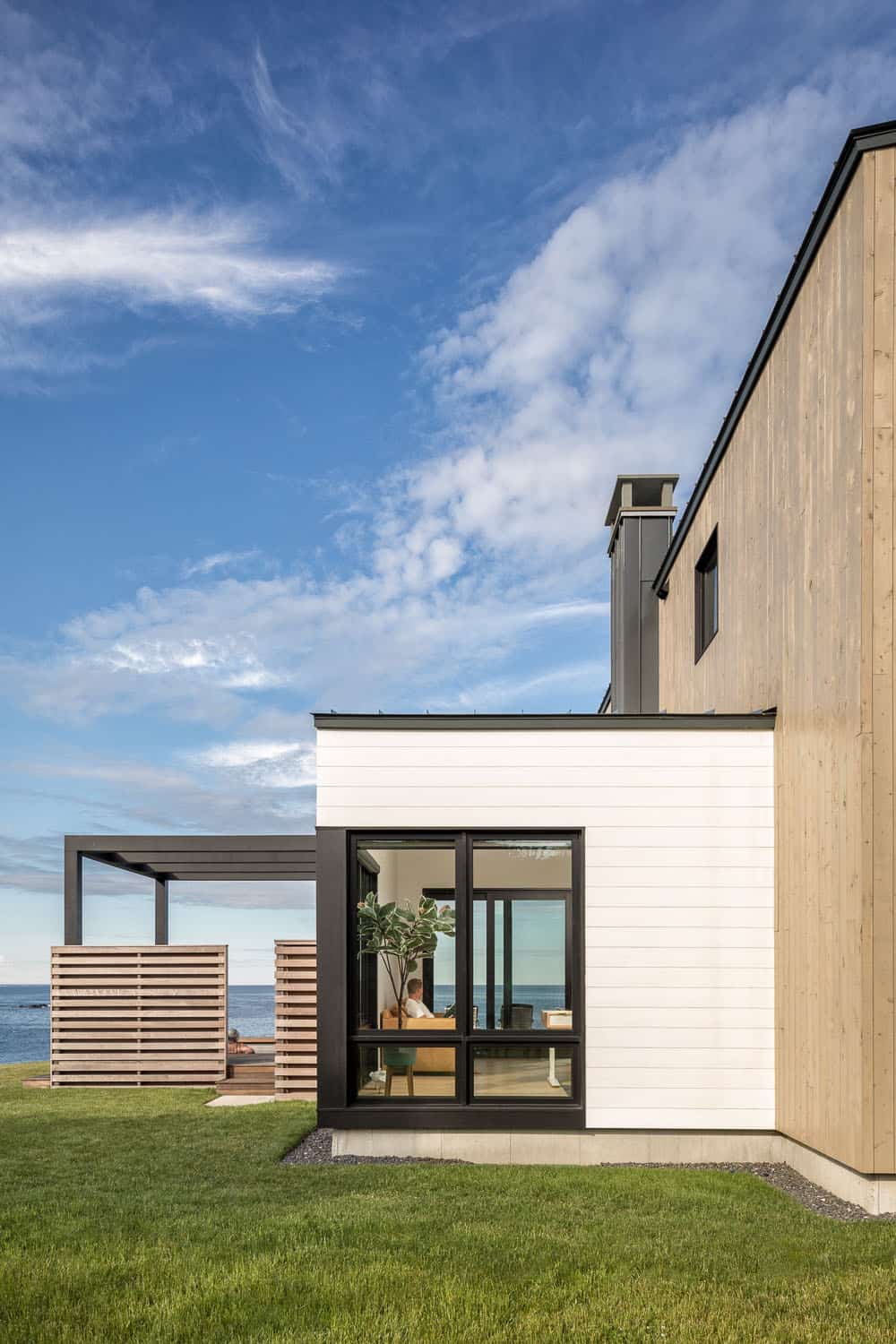 modern coastal home exterior