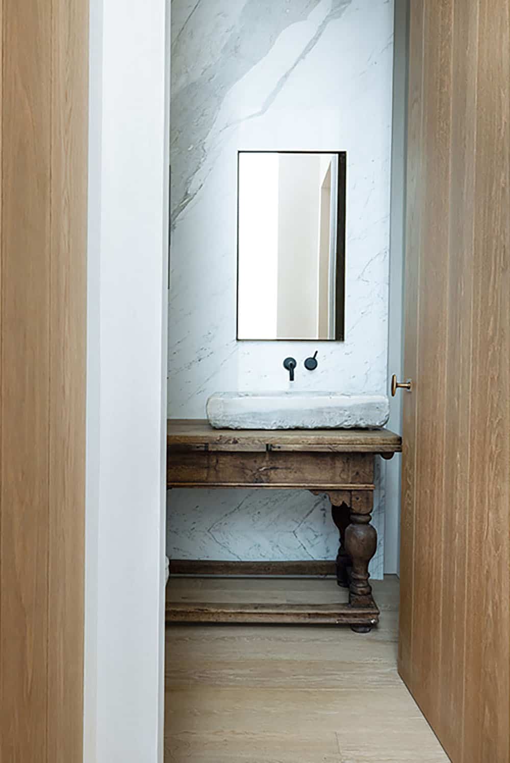 contemporary powder bath