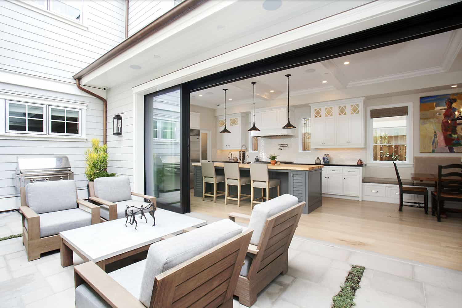 modern farmhouse style patio with outdoor furniture