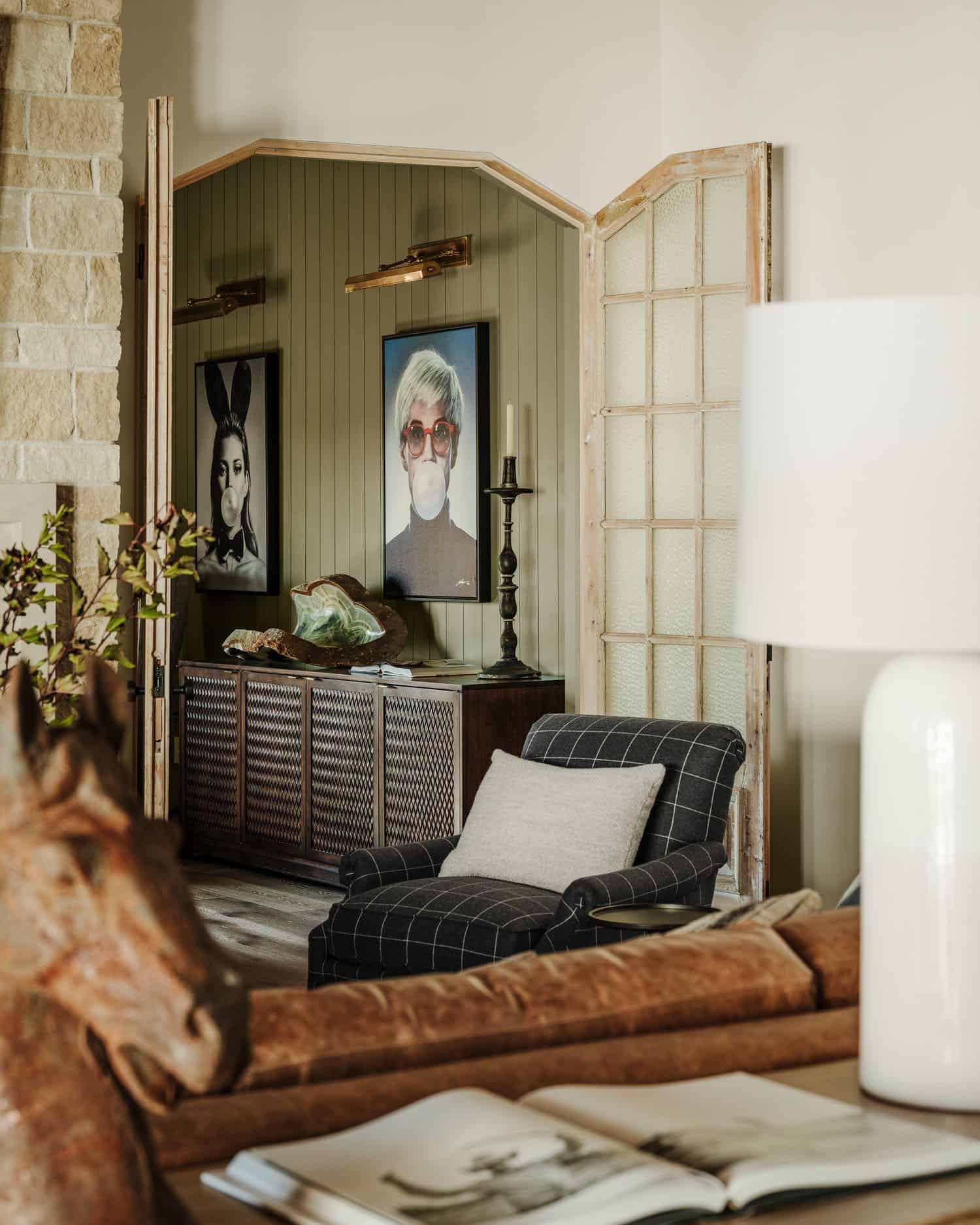 modern farmhouse style living room