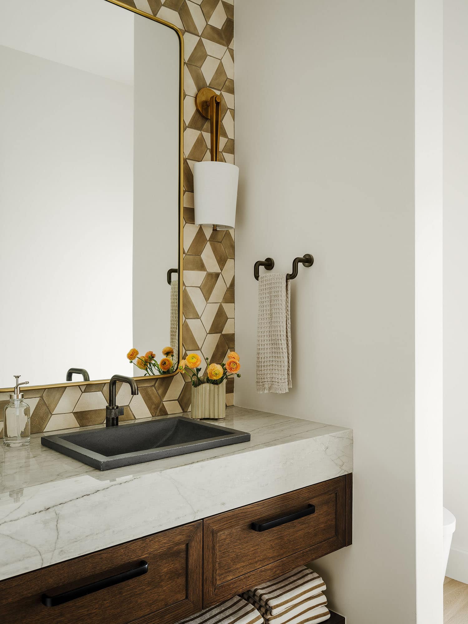 modern farmhouse style powder room