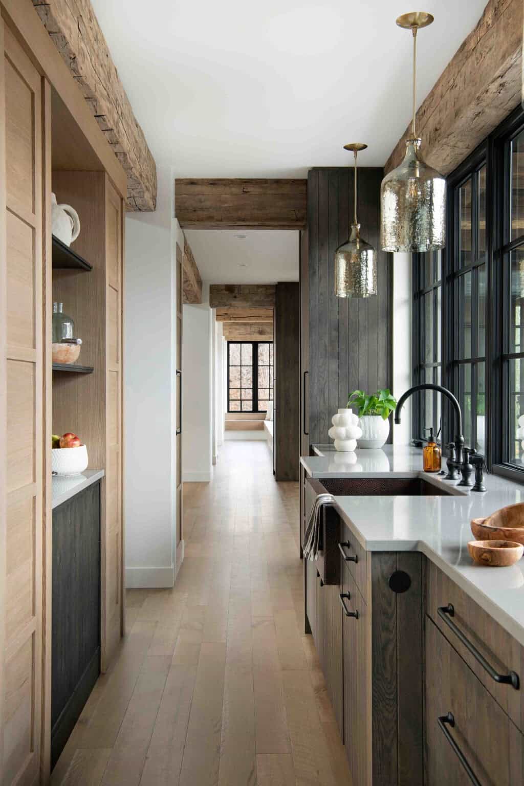 A modern mountain dream house in Minnesota in harmony with nature