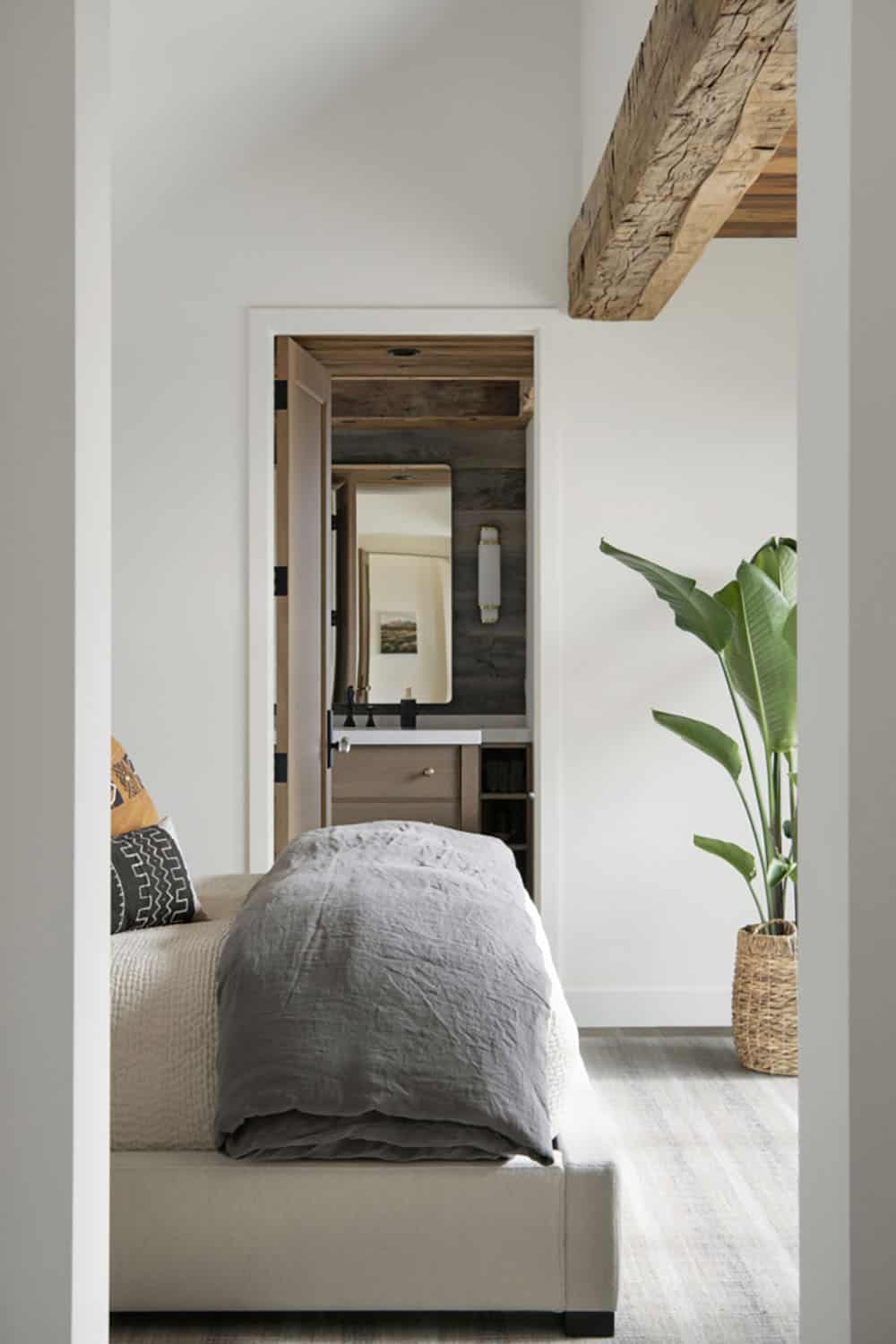 modern modern bedroom