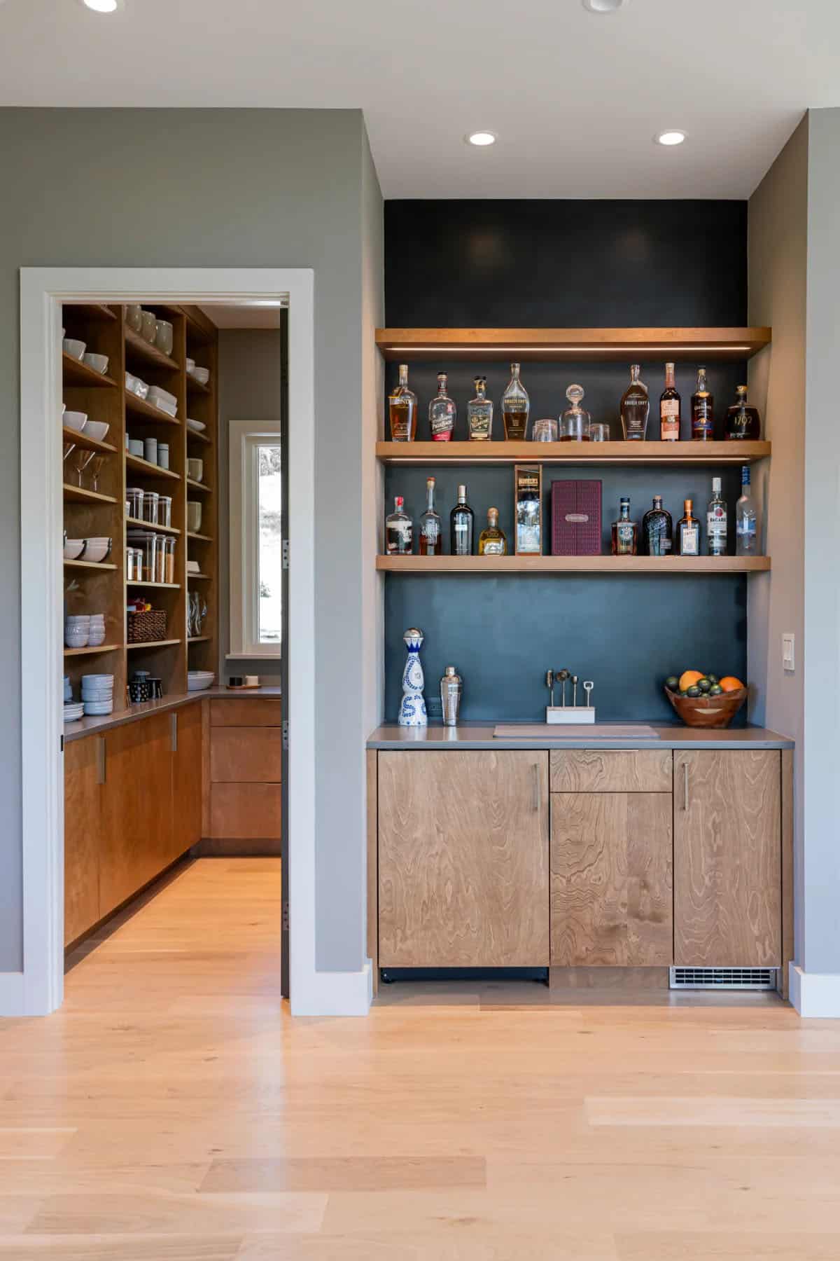 modern wet bar