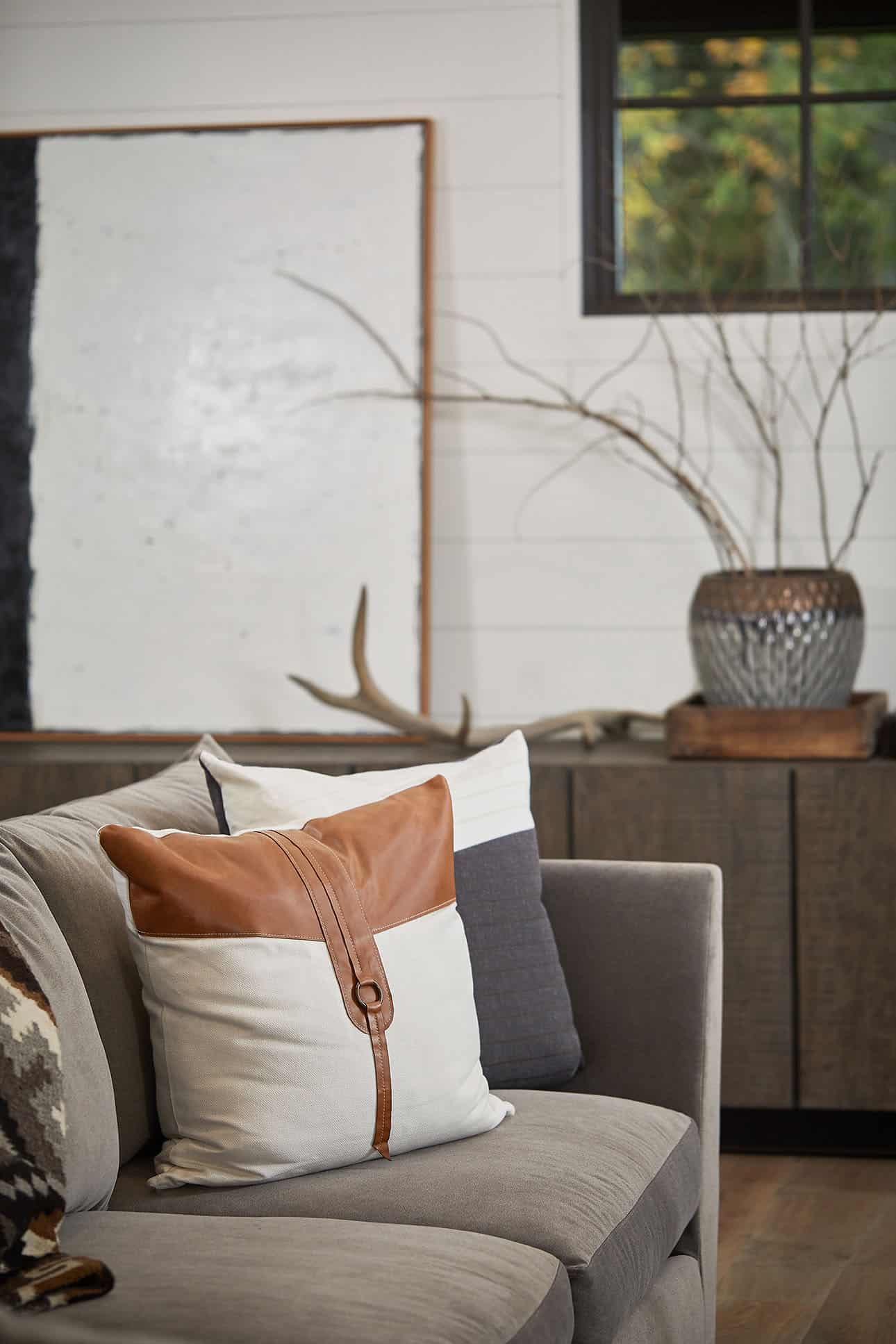 mountain style living room