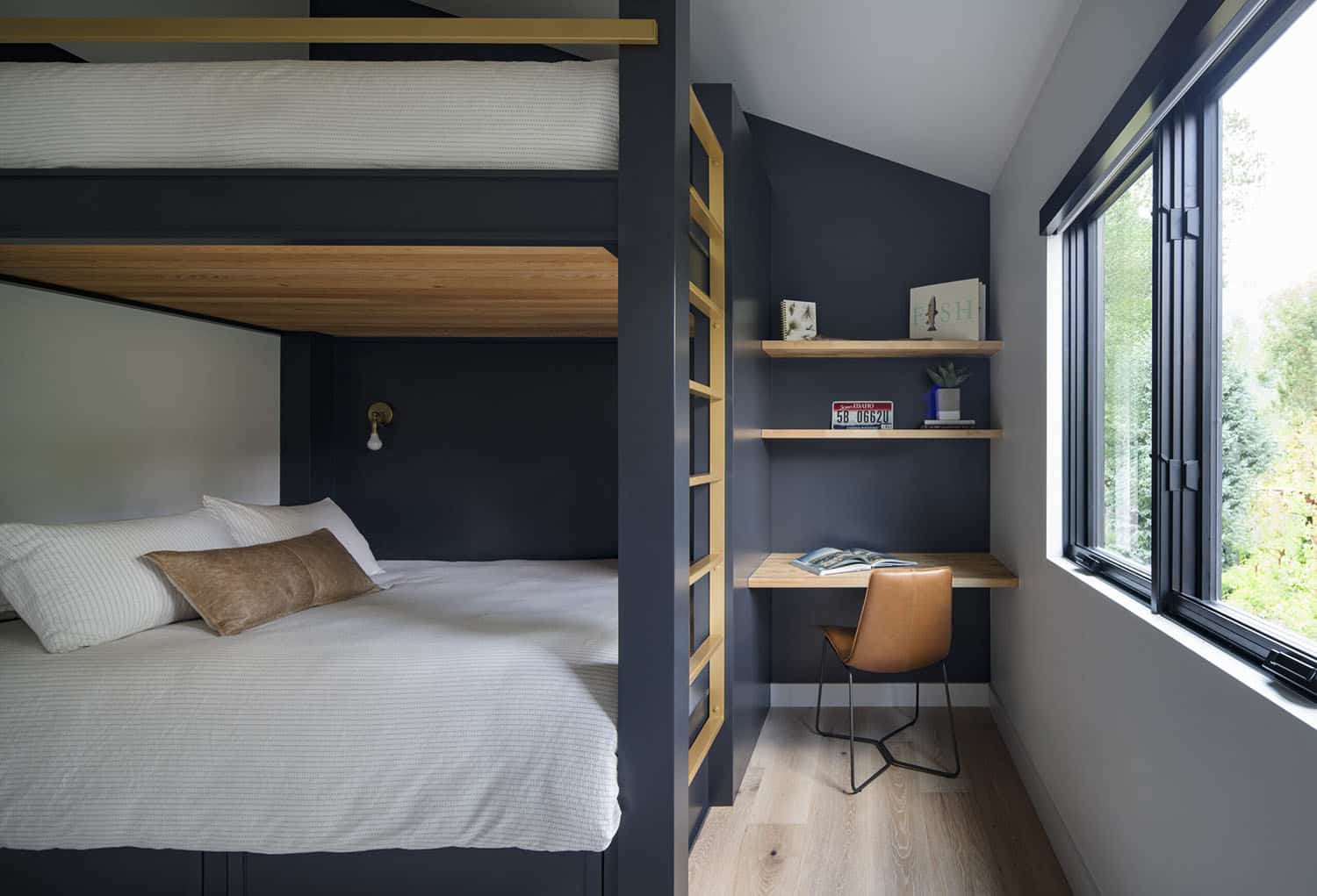 modern bunk bedroom