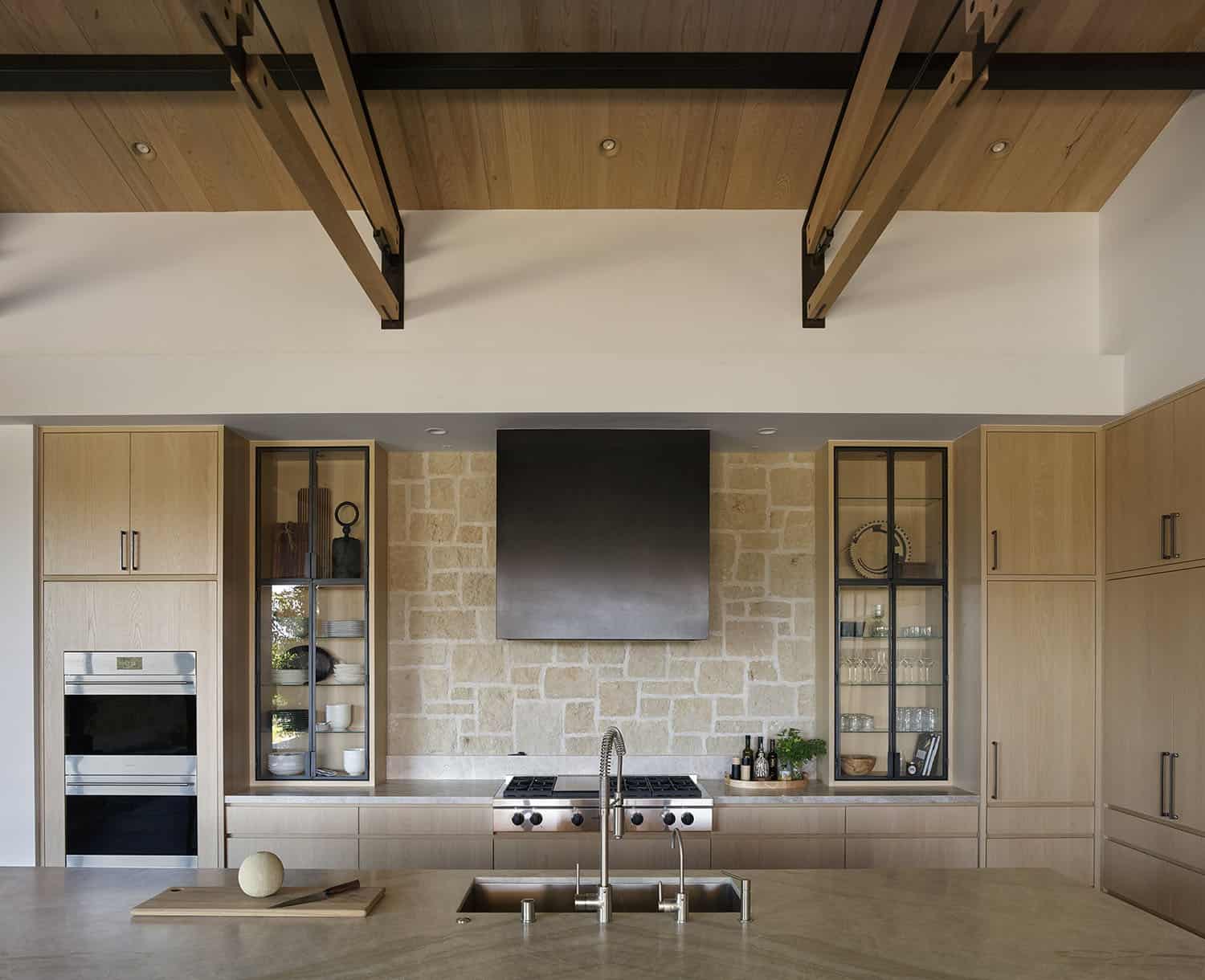 modern farmhouse kitchen