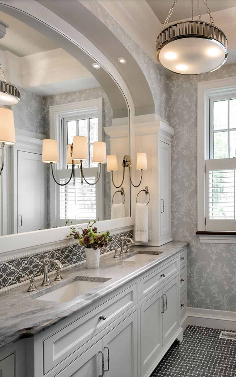 traditional style bathroom