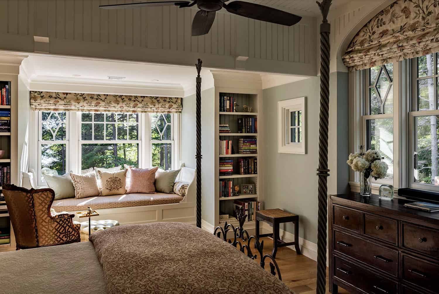 traditional style bedroom with a window seat