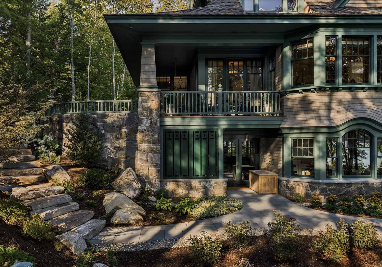 traditional style lake house exterior backyard view