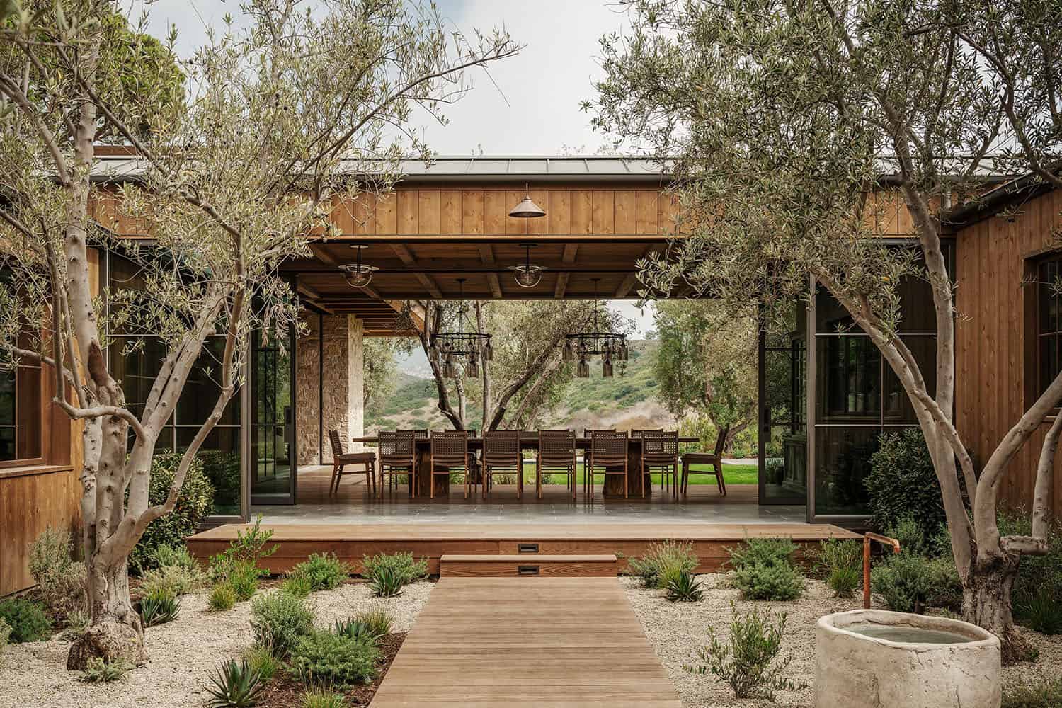 farmhouse style house exterior