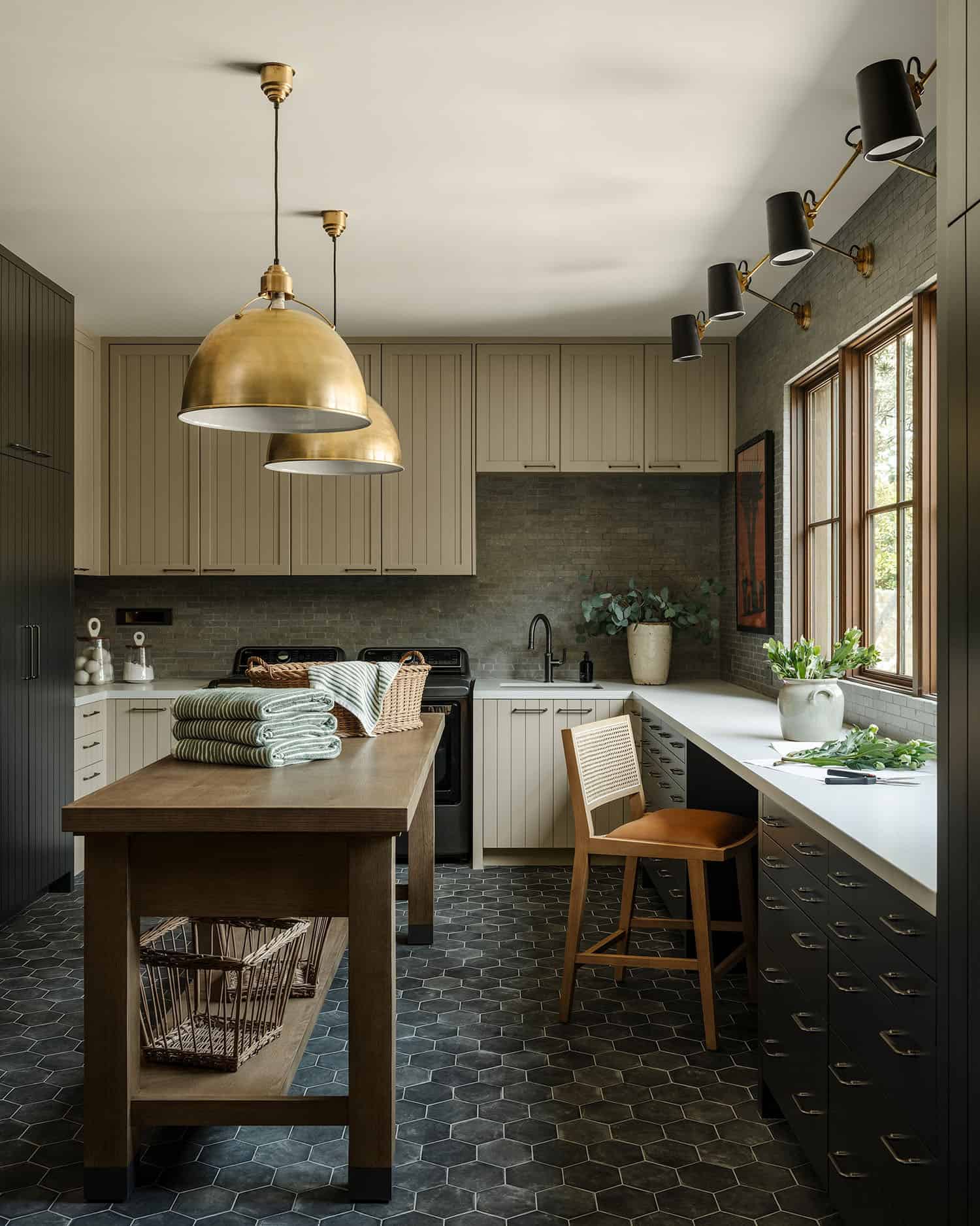 farmhouse style laundry room