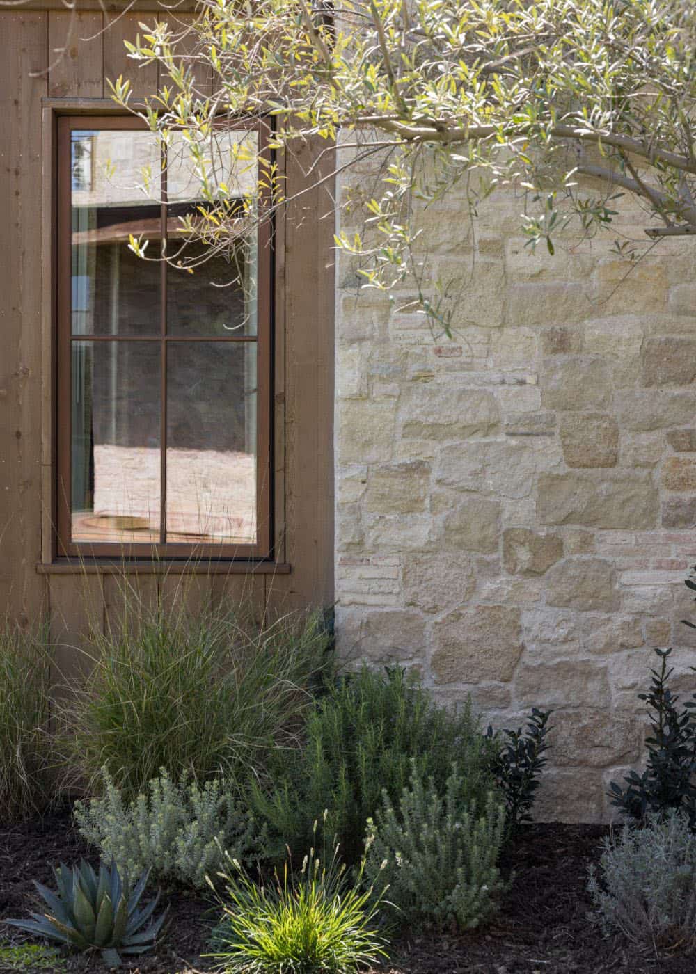 farmhouse style home exterior