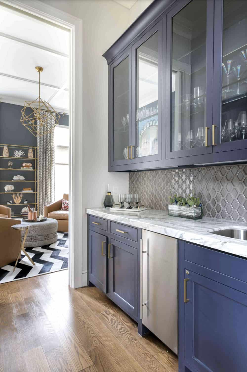 Beach Style Home Bar