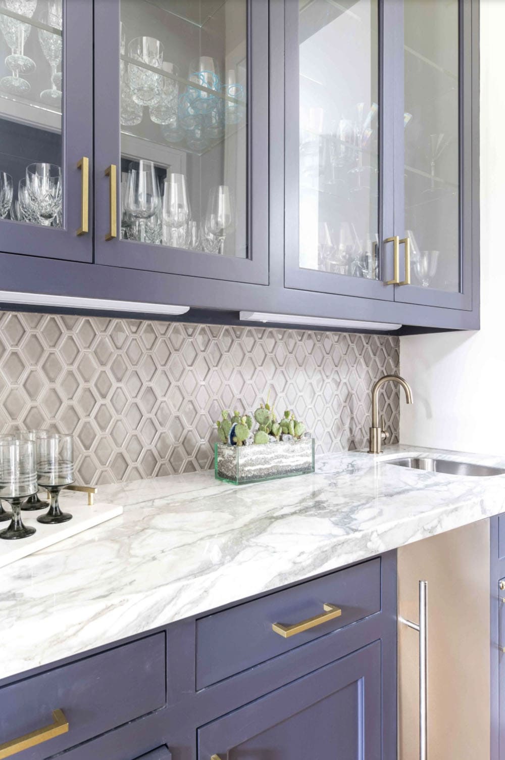 Beach Style Home Bar