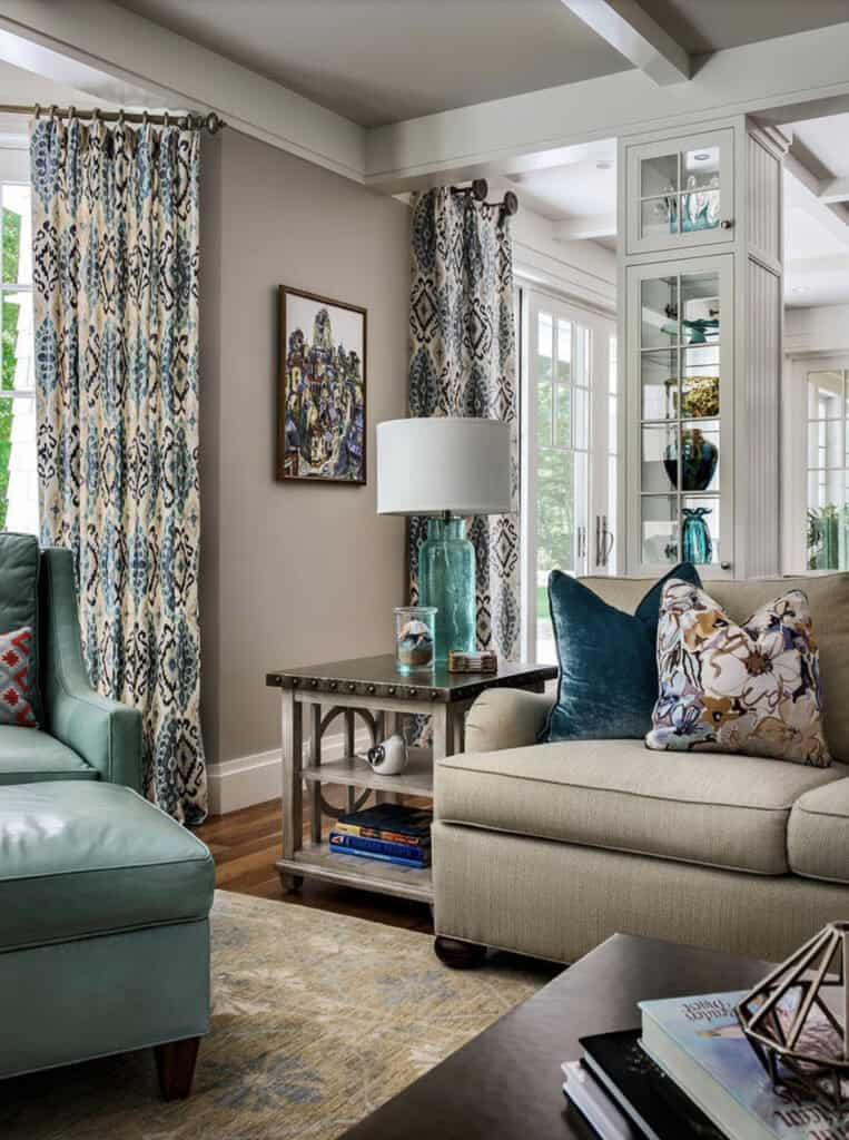 A storybook New England cottage with coastal charm in New Hampshire