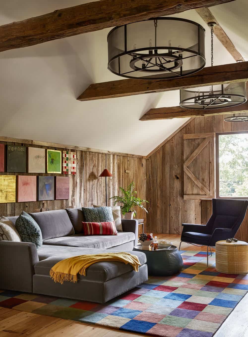 farmhouse style family room