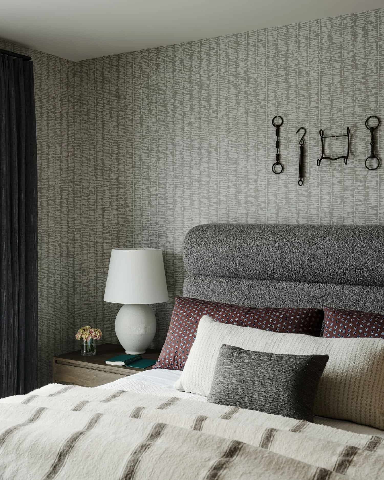 contemporary bedroom